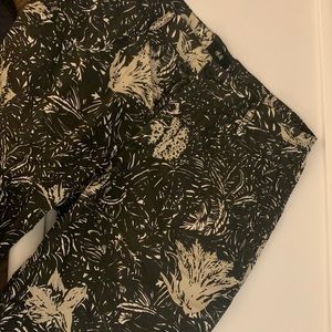 Palm leaf Bermuda shorts